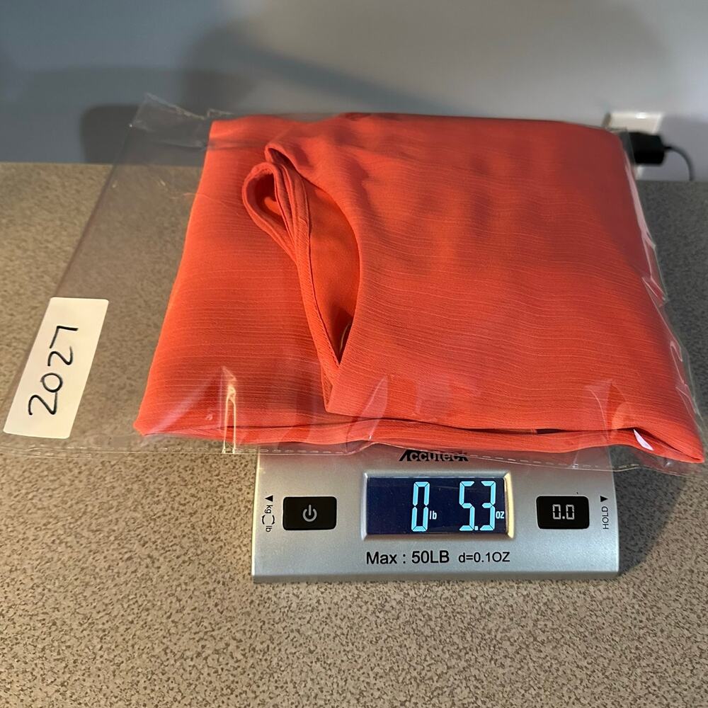 Alice + Olivia Sz M Cutout Cold Shoulder Top Salmon Lined Lightweight Flowy Tank - Picture 10 of 10